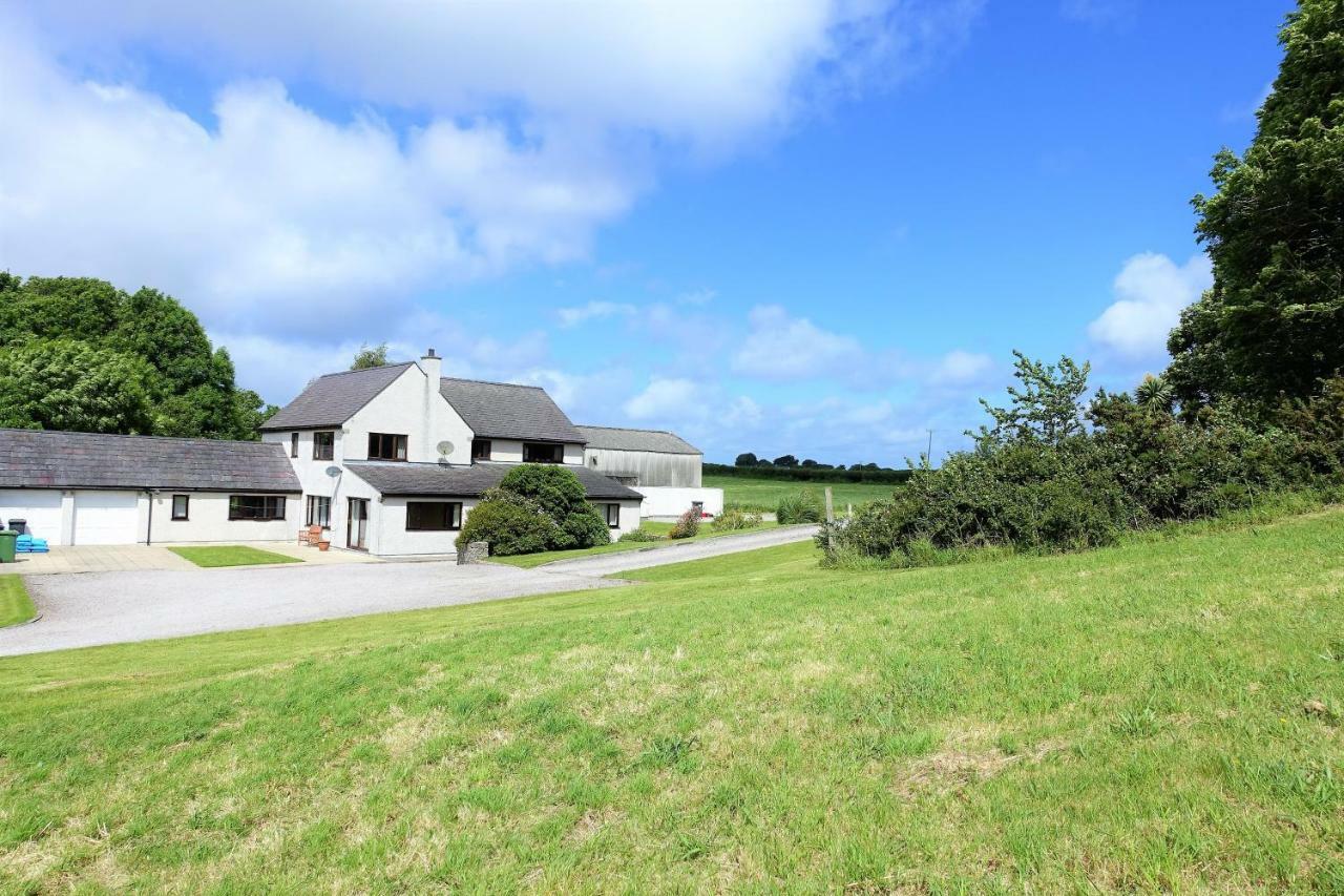 Tyddyn Crwn Country-House Apartments ビューマリス エクステリア 写真